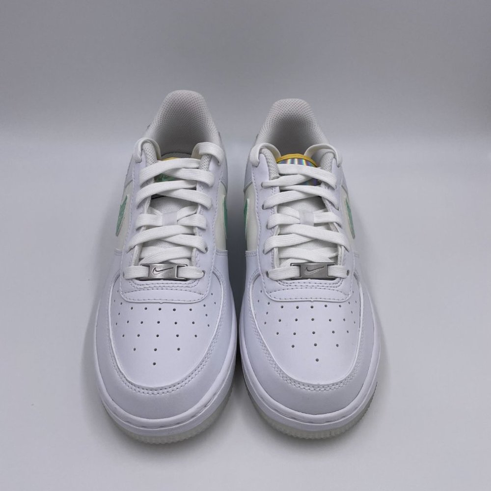 Nike Air Force 1 LV8 White / Mint Womens Shoes - Picture 3 of 8